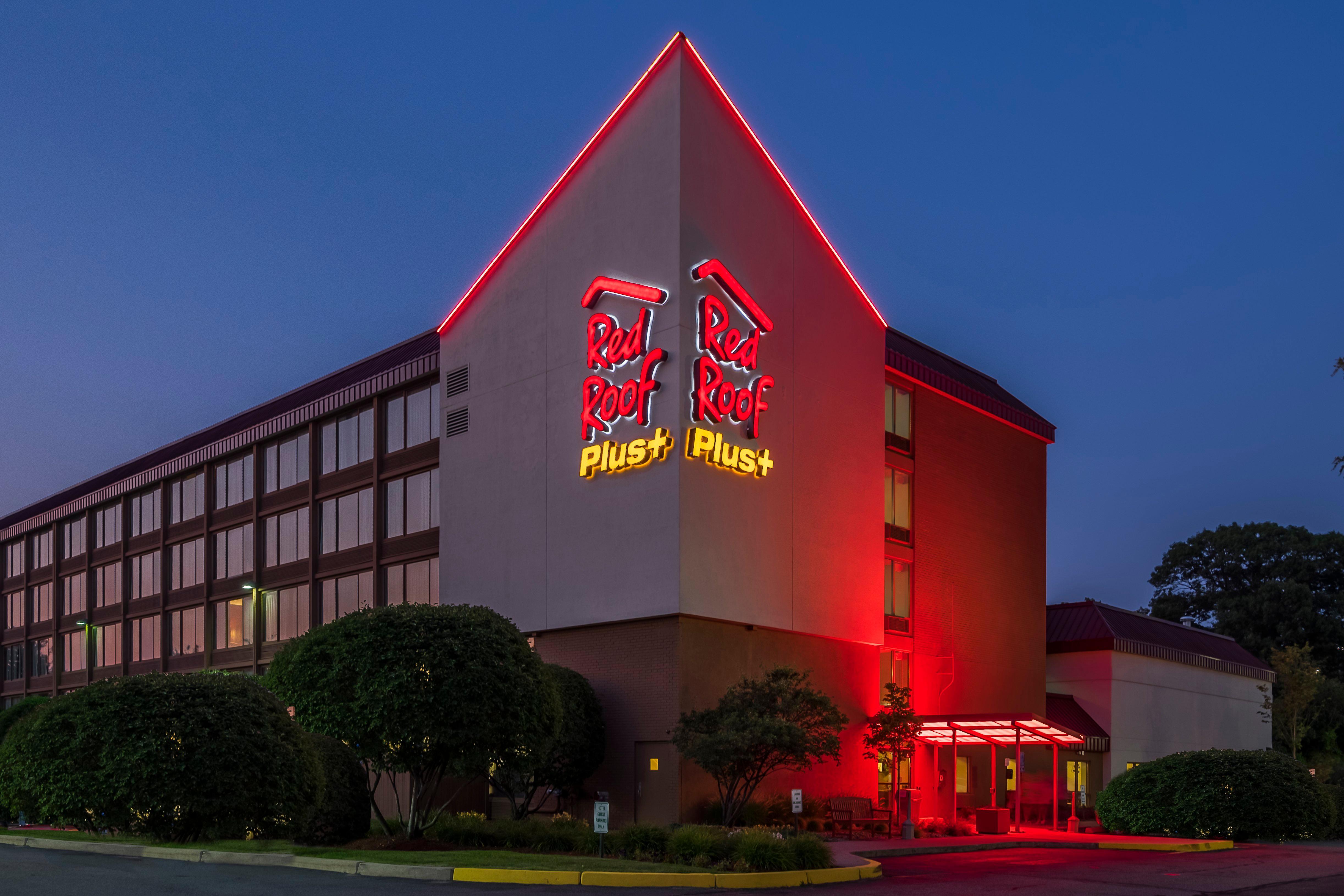 Red Roof Inn Plus+ Boston - Woburn/ Burlington Exterior foto